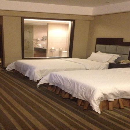 Phoenix Grand Hotel 펑황 외부 사진