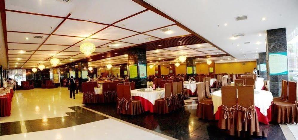 Phoenix Grand Hotel 펑황 외부 사진