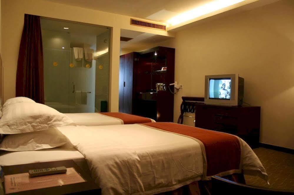 Phoenix Grand Hotel 펑황 외부 사진