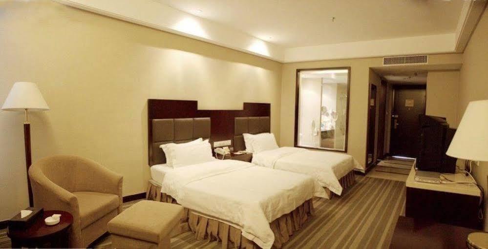 Phoenix Grand Hotel 펑황 외부 사진